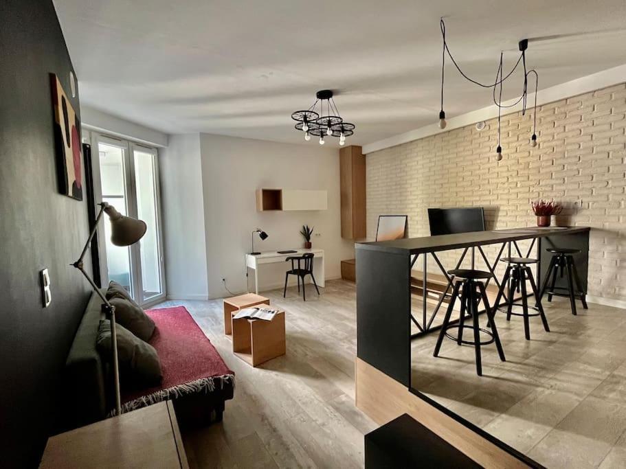 Smart Apartment Ogrodowa Varşovia Exterior foto