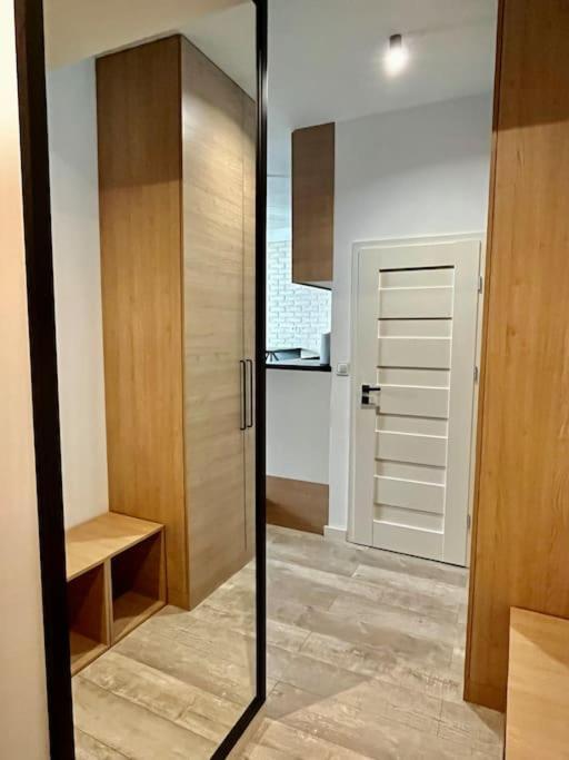 Smart Apartment Ogrodowa Varşovia Exterior foto